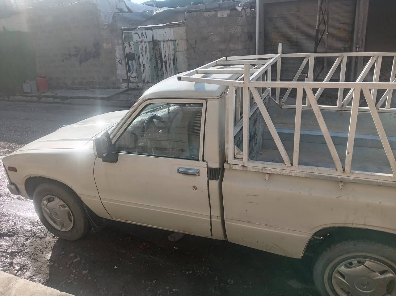 ***********سياره 80 35 بيها مجال ***********
