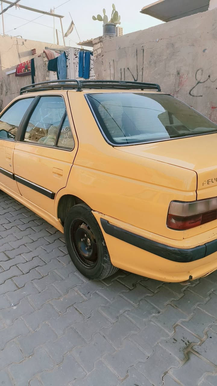 بيجو باص موديل ١٥كله شغاله مكينه لا تبخير ولا تنقيص كير خير من الله بيه فقط جاملغ من جهت البصف سايق شويه مصلح على بارد سعر ٤٨ ورقه 
الاستفسار الاتصال على رقم ***********
