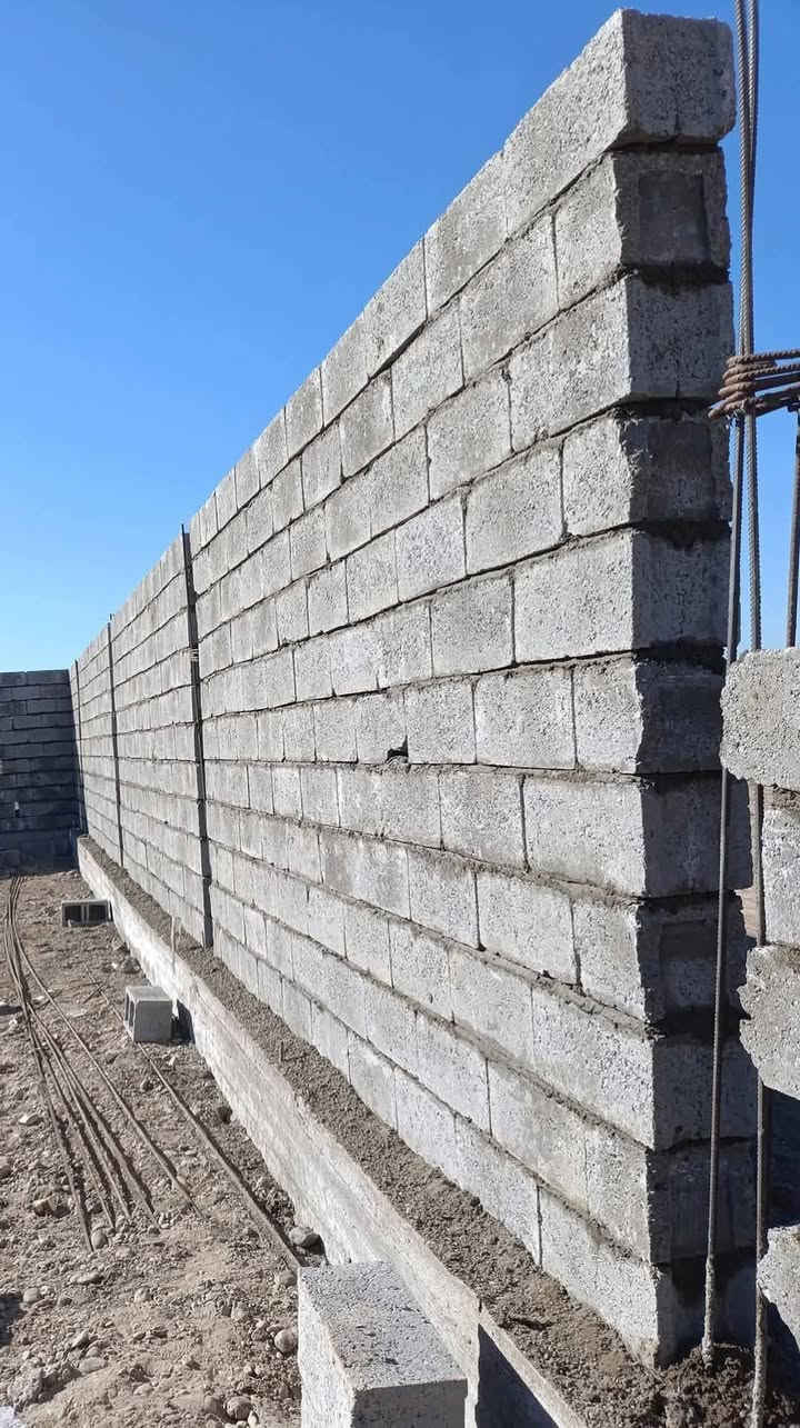 السلام عليكم ورحمة الله وبركاته خلفه بناء درجة اولى بلوك طابوك شغل نضيف العمل قطعي او علا الدبل التواصل على الهاتف او واتساب ***********
