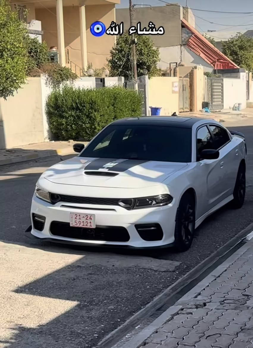 سلام عليكم من الادمن اخوني حبايبي اقرأ المشنور وبعدين علق او راسلني جاجرRt2023 ماشيه8000km السيارة تشك الكاع محرك8 سلندر 6000 السياره احلى من الصوره بالف مره 
موصفات السياره:
كشنات تبريد + تدفيه + ستيرن تبريد تدفيه ❄️❄️
تشغيلن عن بعد🔀🔀
السياره بصمه 
شاشه جبيره
كامره360
كامره خلفيه 
والسياره مكفول من كلشي من الوكاله احسب روحك مشتريها 
رقم الشاصي 2C3CDXCTXPH599290
الخاص مفتوح واليحب يتواصل اكثر ويعرف اكثر(***********) (+964 770 091 4789) 
ارقامي بي واتساب 
وتحياتي
