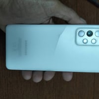 سامسونج A52s 5G • ٢٥٦/٨ • ظهر فيه فطر
