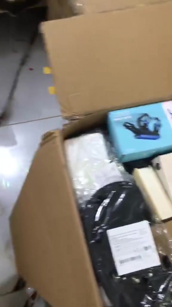 السلام عليكم امزون 7كوارتين للبيع سعر خاص


**إذا كنت صاحب هذا الإعلان وتريد حذفه لأي سبب، رجاءا أرسل رسالة إلى الدعم الفني**