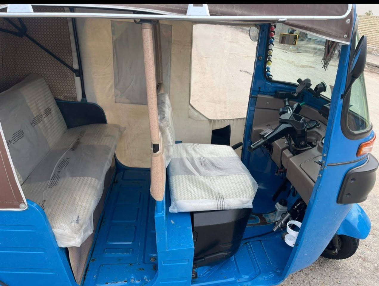 سلام عليكم تكتك عشرين شهر 9 رقم عربي معمره بس دوس تكتك نضيفه هيه وغراضه هورن صلي كله جديد سعره 8 ونص  بيه مجال قليل كلش مكاني بغداد سبع قصور رقم ***********
