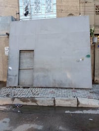 من رخصة صاحب الكروب بيبان حديد اكبار اثنين للبيع اسلايت نضيفات كلش للب...