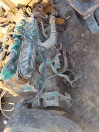 صباح الخيرات عندي محركات فالفوات 22 ستاندر للبيع 07733876021