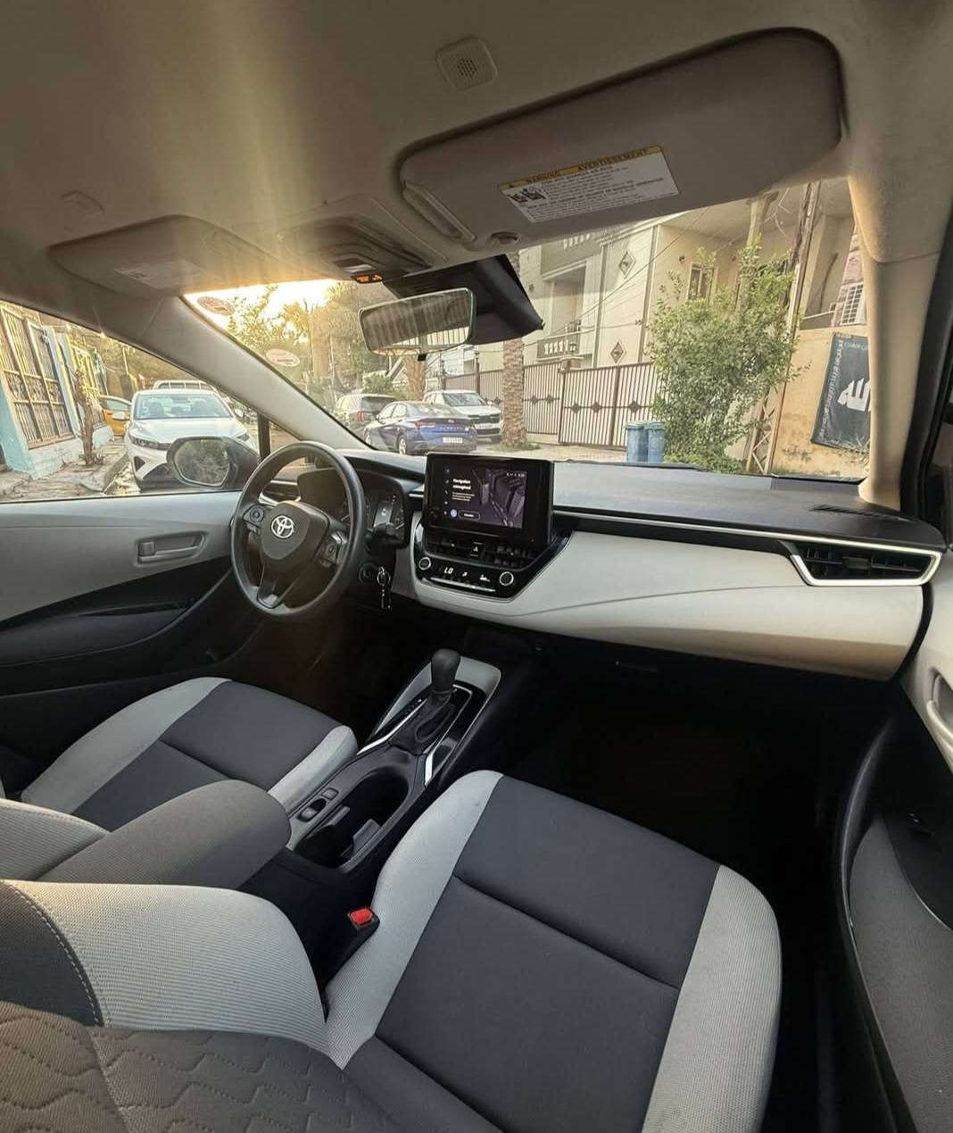 السلام عليكم
تويوتا كورلا 
2023 
ماشيه 17000
محرك 2000
بعده زيروه
مواصفات LE
شاشه كامره فول تحكم ستيرن كار بلي هاند بريك بصمه اوتو هولد 
داخل ابيض  
رقم اربيل
تحويل وكاله مضمون
صور الحادث بالمنشور
حافة بوند وجاملغ تعديل بارد
الباقي كله مكفول بدون دواخل الشاصي واللغد مكفولات 
الموقع بغداد الحسينية الراشدية
السعر145$
للاستفسار ***********
