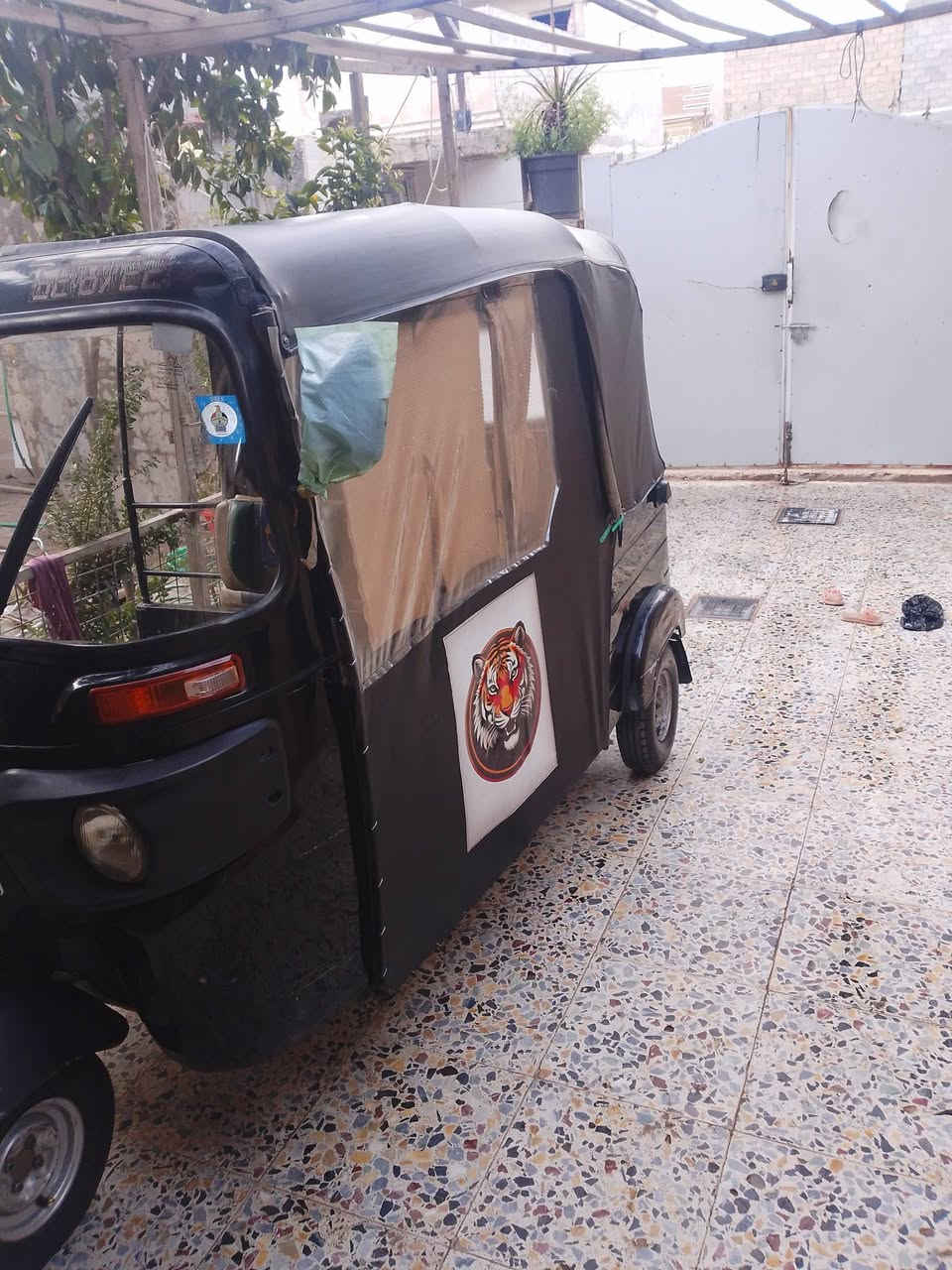 19 نازلة ب20
لا تنقيص لا تبخير 
كشر كفالة بيه شبر مرشوش 
دوس بلاد 
***********
