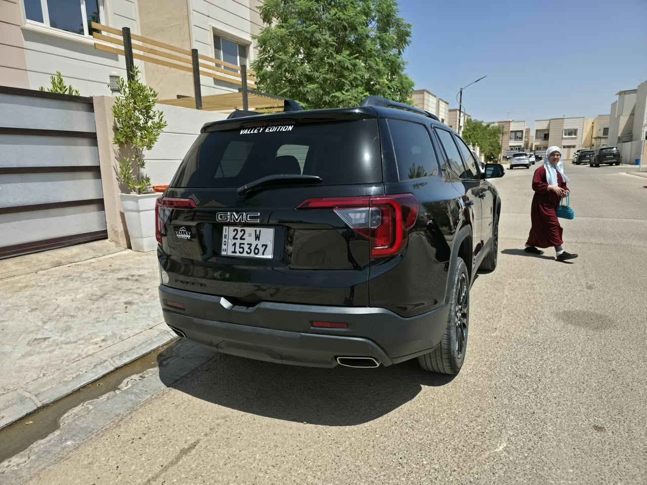 جي ام سي اكاديا SLT موديل  2023 
 وارد امريكي 🔥
فول مواصفات 
 الفتحة 
الحادث طخة امامي  بامريكا  
عداد المسافة 40 الف
محرك 6 سلندر 3600
دفع رباعي تشغيل عن بعد
تبريد 3 قطع امامي وخلفي وسقف
تبريد وتدفئة كشنات
تحكم كهربائي كرسي السائق والراكب
تحكم ستيرن جهتين بلوتوث وحاكية 
وكروس سرعة تحكم صوت
رادار امامي مانع تصادم
حساس امامي و خلفي
كامرة خلفية
حساسات ورادارات الاجتياز الجانبية نقطة عمياء
حساس خطوط طريق عن الخروج من المسار
شاشة عرض سرعة على جامة امامية
لاياتات امامي زينون عالي وناصي 
مع حاجب LED وكشافات امامية وخلفية للضباب
كشنات جلد اسود مع تطريز 
نظام ABS مانع انزلاق ويل حجم 20
السعر 245  ورقة
رقم هاتف  ***********
