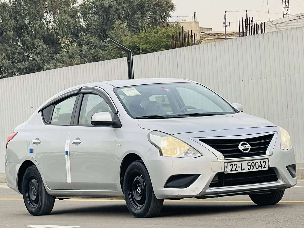 نيسان سني ٢٠١٨ هندي 
سعر ٩٥ بيهة مجال شراي 
بيهة صبغ قطعتين اثر طخة دراجة
موصفات تحكم ستيرن جهيتن
مانع نزلق يدات نيكل
شاشة جبيرة كامرة حساسات 
سيارة جاهزة ما بيهة اي نقص 
صدر جديد 
مكان سيارة بغداد الشعب 
رقم اربيل دولي هزة جديدة 
تحويل ثاني يوم 
***********
