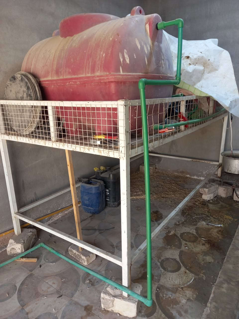 اغراض  محل دجاج ابيعهن كلهن الاستفسار واتساب ***********
