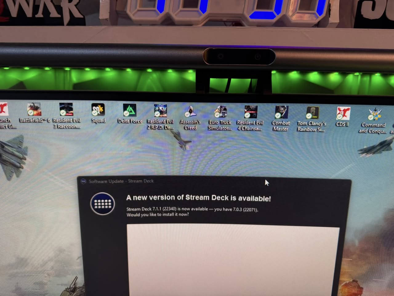 شباب الوصف يشرح كلشي بس الجاد ويريد يشتري يتفضل السيتاب كامل مكمل مع 3 حسابات ستيم الاعاب موضحة بصوره الكيس I5 12400
Rx 6700xt 12g
16g 
700w
1t ssd 
الشاشة 32 msi 2ك
4 كيبورد موضح نوعياتهن بصوره 
2 ماوس موضحات بصوره 
سبيكر 120w صوت خيالي سعره 175
ستيم دنك ايلون سعره 240
المايك سستم كامل مع الستاند ومكسر لون ابيض 
الكرسي والميز لون ابيض 
هتفون كلاود تو لون ابيض 
شاشة كترونية 64 دووم سعرهة 160 
سيوف ستاندات سيوف 
جوستكات ثنين 2 بلي فايف 
ستاند هتفون ضوئي 
كامره تشيت 12ميكا 
ماوس باد 4 قطع
ساعة رقمية 3D
حسابات 3 ستيم مع الاعاب 
ستاند هيدروليكي حامل شاشة ذراعين 
اكسسوارات السيتاب الي موضحة بصوره 
شباب هية التفاصيل كدامكم اذا تريد جمع اسعارهن بالضبط حسب المواقع البيع المباشر اربعة مليون وستمية بالضبط  بس اجهزه بدون اكسسوارات شباب السعر السيت اب مع ماذكر بالشرح مليونين فقط سعر نهائي وماكو هجي سعر ابد واتحده واحد يبيع لهجي سعر بس الكيس بمليون سبب البيع الزواج وعدم التفرغ مع تحياتي وهاذ رقمي خاف مارد ع ذاك ***********
