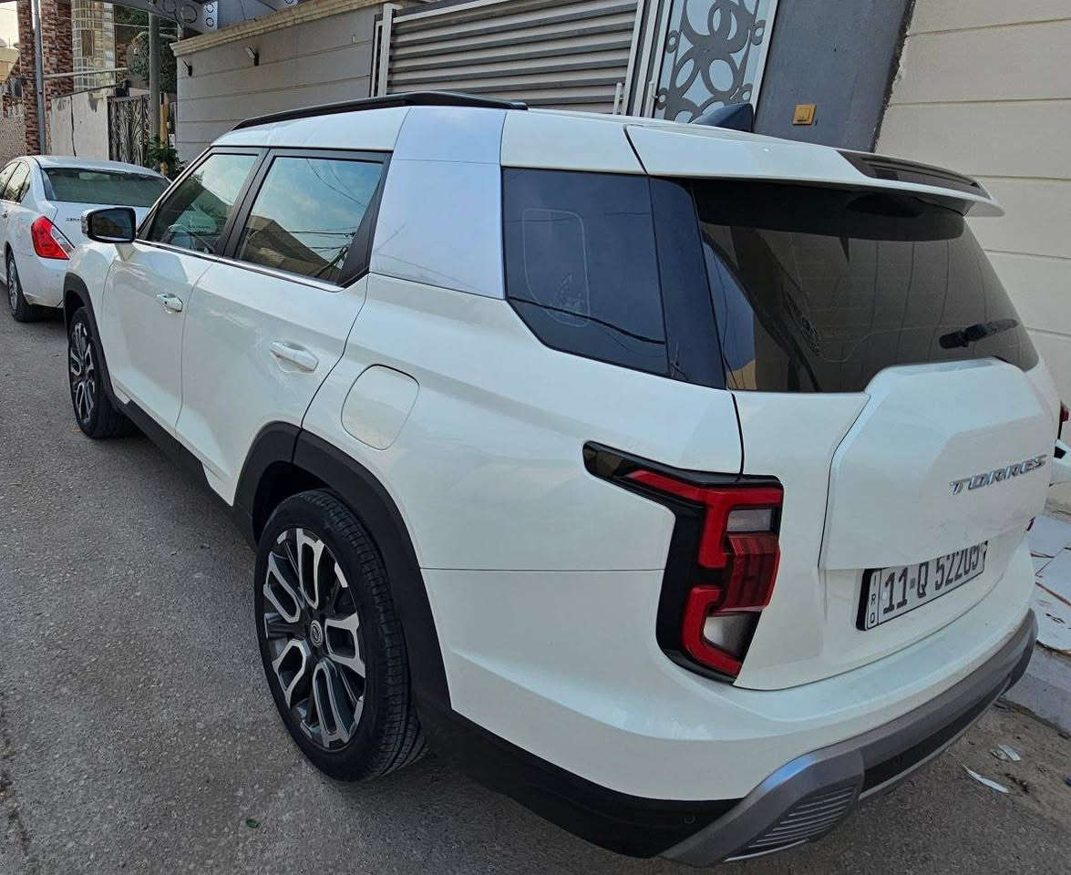 تورس سانك يونك وارد كوري ٢٠٢٣
بانزين ( رقم بغداد ) بأسمي تحويل بأي محافظة 
حجم المحرك ١٥٠٠ توربو 
فووول مواصفات ماعدا الفتحه 
بصمه حساسات امامي وخلفي توقف ذاتي قياده ذاتيه رادار تحديد مسار ،، رادار جانبي 
[ اذا كان السائق نائم أثناء القيادة يتم تخفيف السرعه وتركن على جهه اليمين]
ثلاث شاشات تحكمات سترين جهتين 
شفتات تبديل نمر الكير العادي خلف الستيرن 
تبريد خلفي 
كشنات الامامي كهربائي وتدفئه وتبريد 
تدفئه في الستيرن 
الكشنات الخلفيه تدفئه 
جنطه كهرباء 
دواخل جملي 
وبعد هواي مواصفات 
الضرر تبديل باببين اصليات جهه السائق فقط رش 
السعر/ ١٩٠ $ 
مكان السياره ديوانية 
للاستفسار الاتصال على الرقم 
*********** او واتساب
