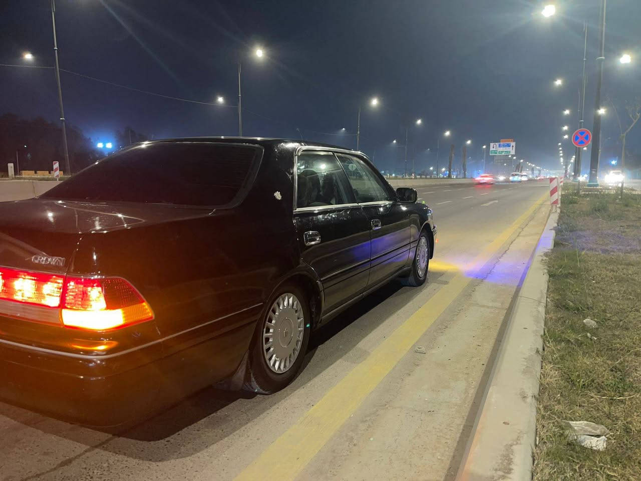 سلام عليكم راس الثور فلات لبيع مكفوله بيها بس قماره رقم نبار مديل 97 مكينه 3000 فيشتين وبطل المكان نجف السعر 80  تخم تاير حداديه تبريد عايز بس غاز *********** سياره خير من الله ماعايزه شي مالت جناي
