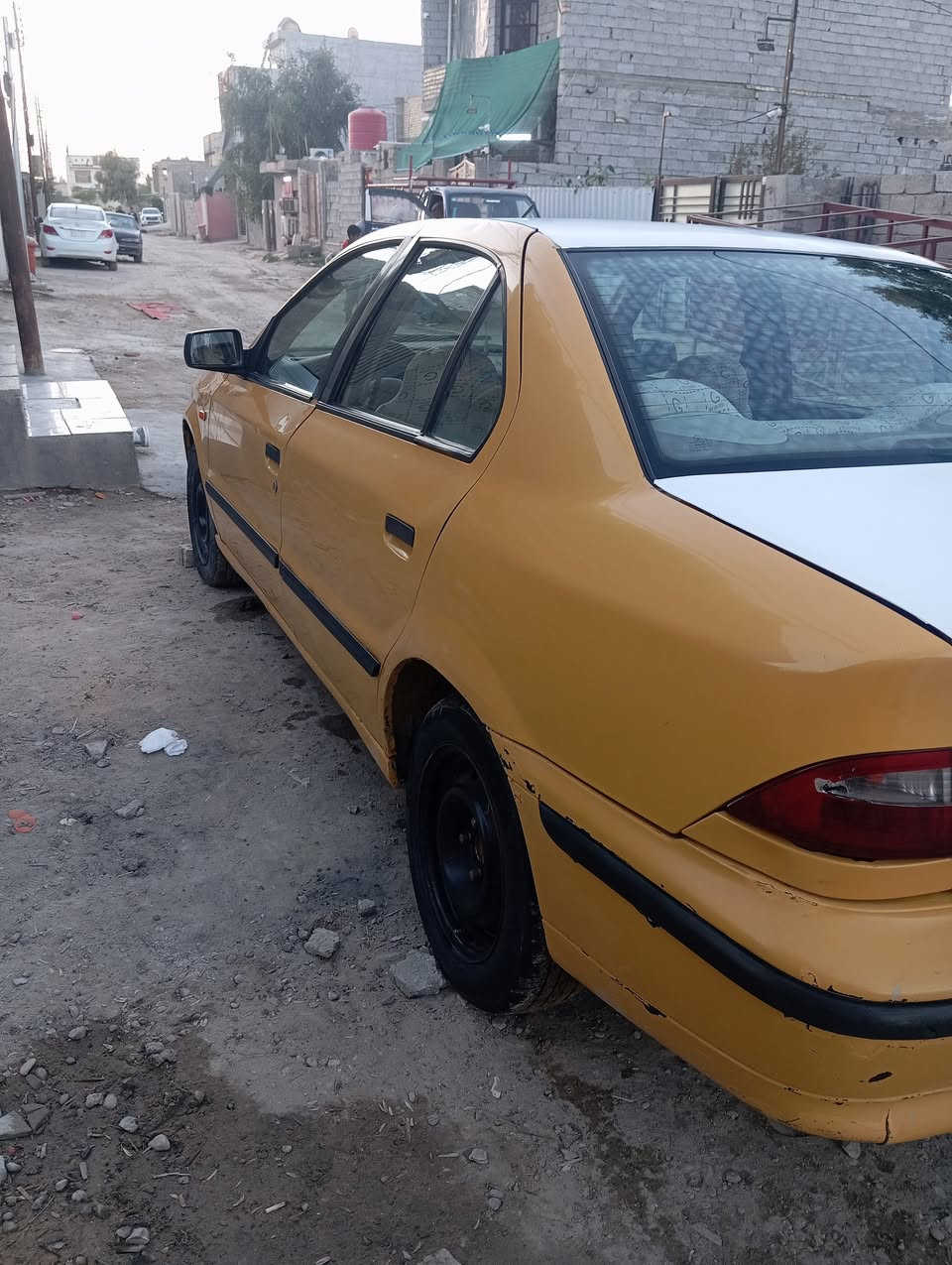 السلام عليكم سمند موديل 11 كير ومكينه وتبريد جاهزه باسمي سياره مصفره هيئه وغرامه سعرها  28 وبيها مجال قليل السياره مامشتغل بيها تكسي فقط اروح للدوام بيها وارجع 
*********** مكان بغداد قرب سيطرة الشعب القديمه  خاص موجود
