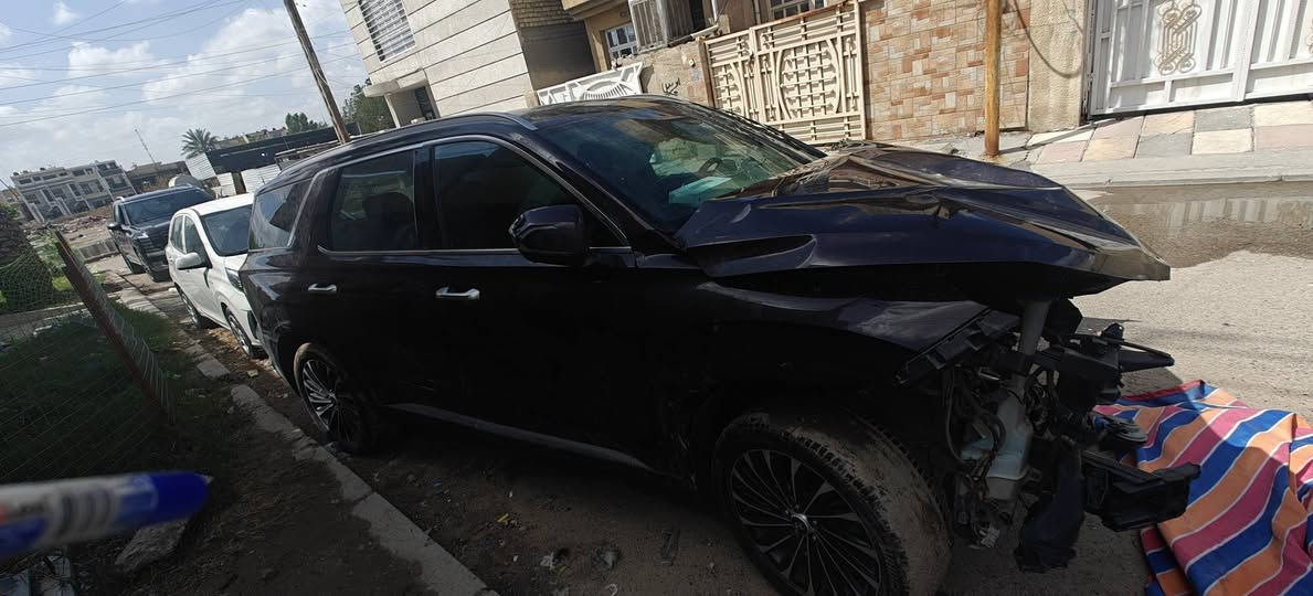 السلام عليكم بلسايد 23 كاليغرافي صار بيه حادث بجم باقي سيارة سليم كما موضح للبيع  على هاي وضعية سعر 230 مكاني الغزالية ***********
