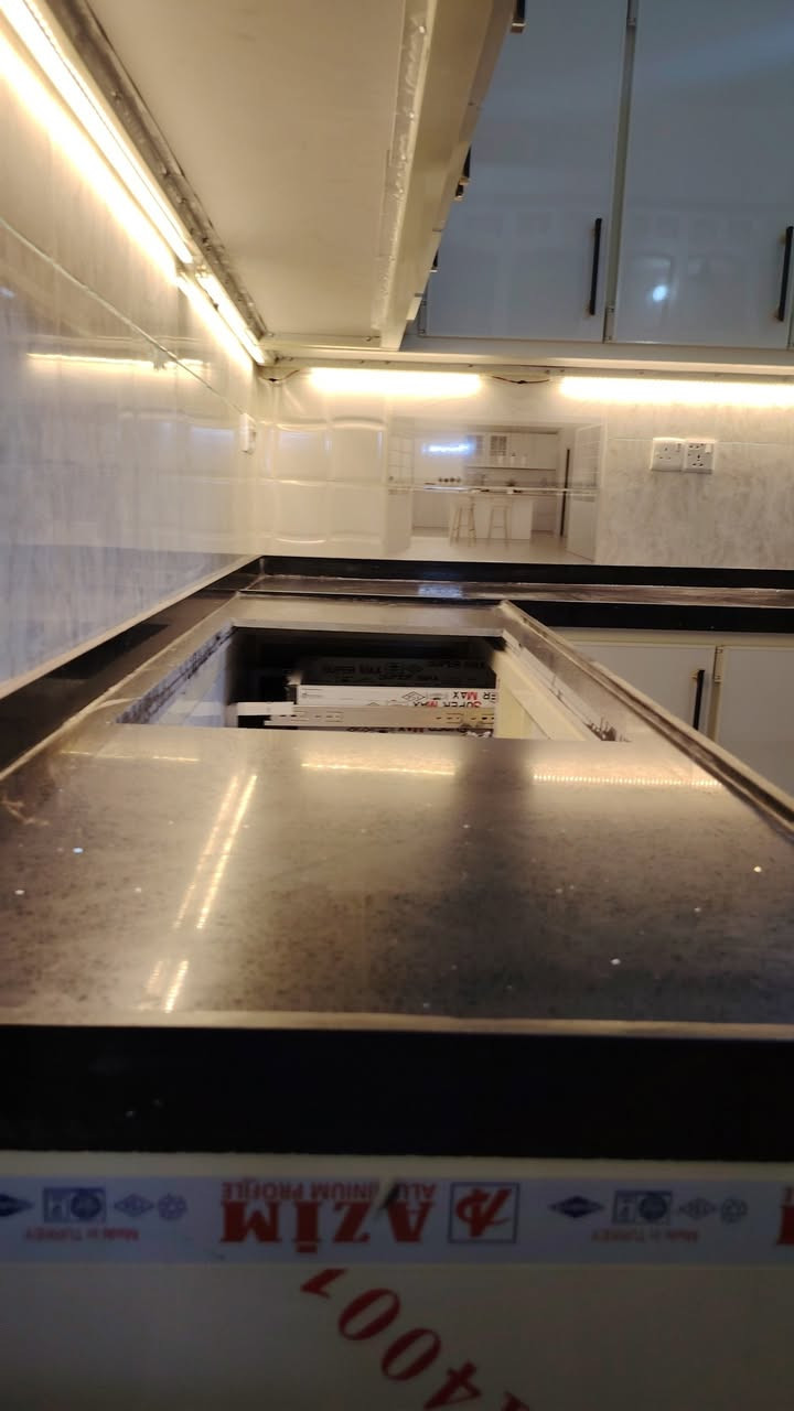 ✨كاسر الاسعار 🎖️
شنووو اليوم 👁️👀 مدمر الاسعار
قاهر الاسعار 
معمل المنيوم حسام الدلفي 
يقدم لكم 
اجود انواع العمل والتميز بالاشكال والموديلات اول معمل ينطي
ضمان عن البوري تركي🧖 اصلي مو صيني ولا تركي درجه ثانيه 
🕵️🌺🌷 🌼🔥🔥
مقطع تركي درجة اولى بي ضمان🇹🇷 دقه في التصميم والعمل⏰
جـودة عـالمـية والي مجربنا يعرف شغلنا 📐 🔥🔥
  كاونتر بوري تركي مقطع دواخل فوم ١٨ ملم ب ١٢٥ الف
متر بليت ١١٠ الف
محجر متر ٤٥ الف
كاونتر hdf ٥٠٠ الف
عروضات لفترة محدودة  🌸🌸
نسعى دوما الى الافضل 😎🔥💯✔- ⏰❣️
#الاستفسار خاص او الاتصال واتساب
***********
مقطع تركي شرط🚸🇹🇷🇹🇷
هديه مع المطبخ 
ونقل مجاني علينه 🚚🚚
