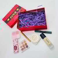 باكج مكياج كامل • SHEGLAM • بوكس هدية