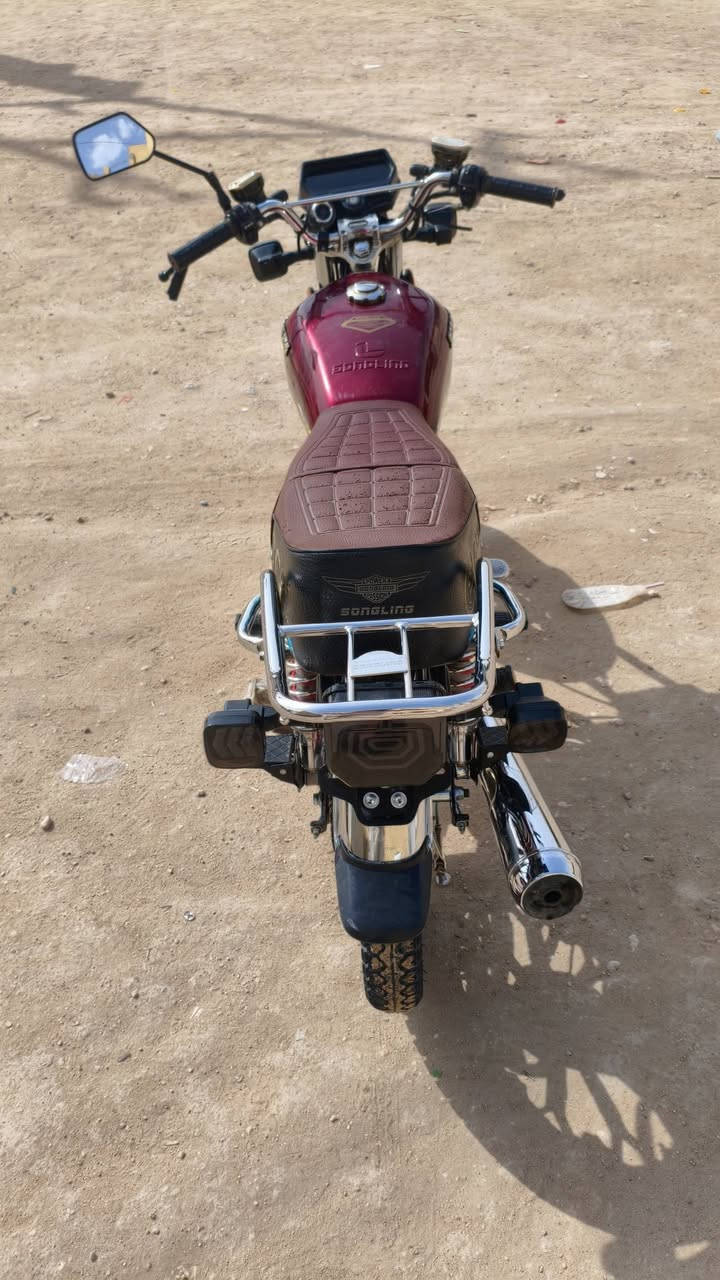 سلام عليكم، للبيع سيفان موديل [2025]، اوراق [سكنر]، مكينة تخبل لا دخانة ولا صوت، والنظافة شوفة عينك
رقمي: ***********
