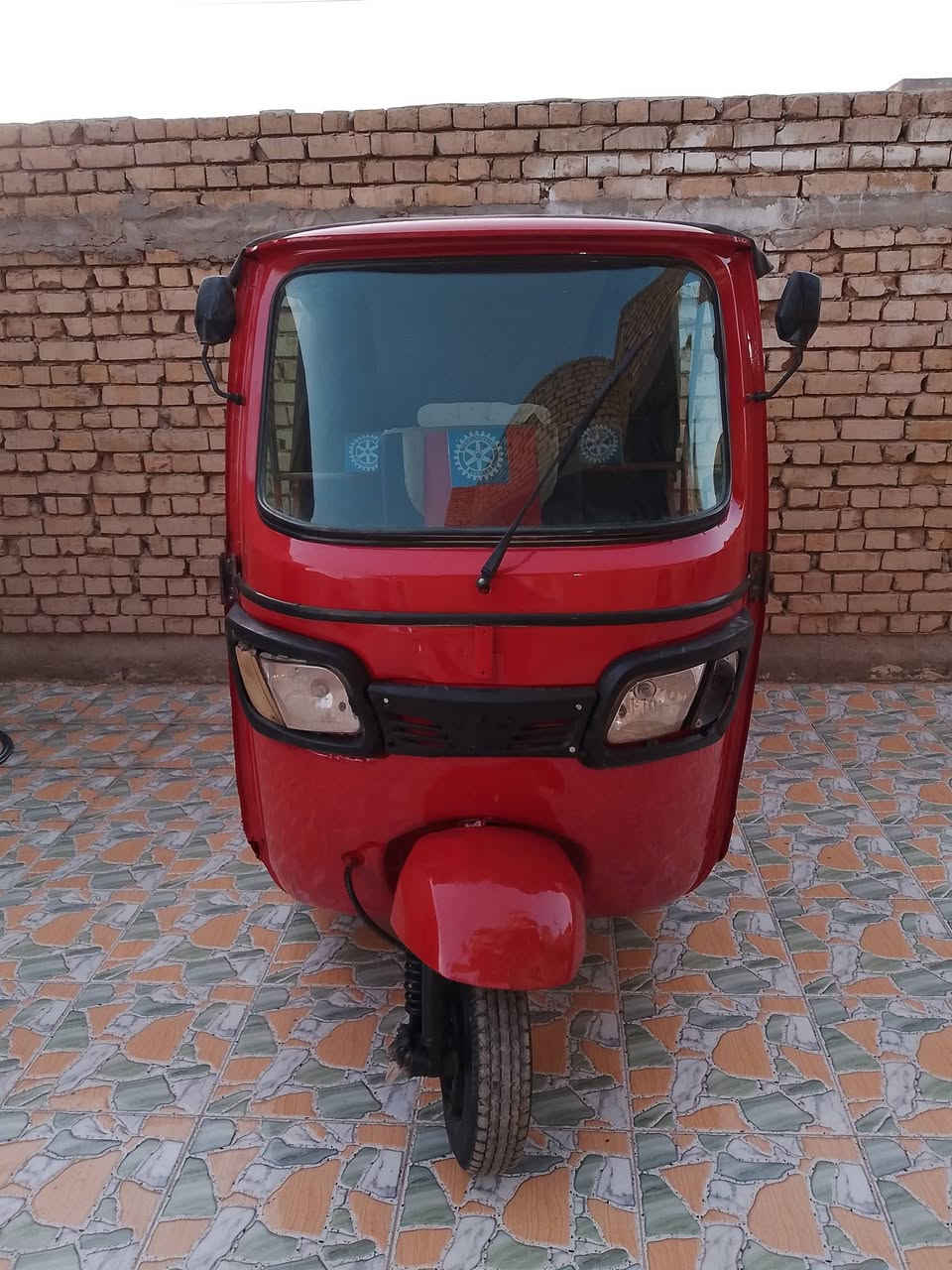 تكتك تي فيس 20 رقم ذي قار 

مكاني قلعه سكر 

تكتك معمره مصبوغه الغوده وكاعيات 

سعر 4250وبيهه مجال قليل 

***********
