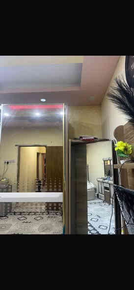 بمليون و ٢٠٠مشدوده مره وحده ١٢قطعه جديده عنوان شقق الفاو ***********
