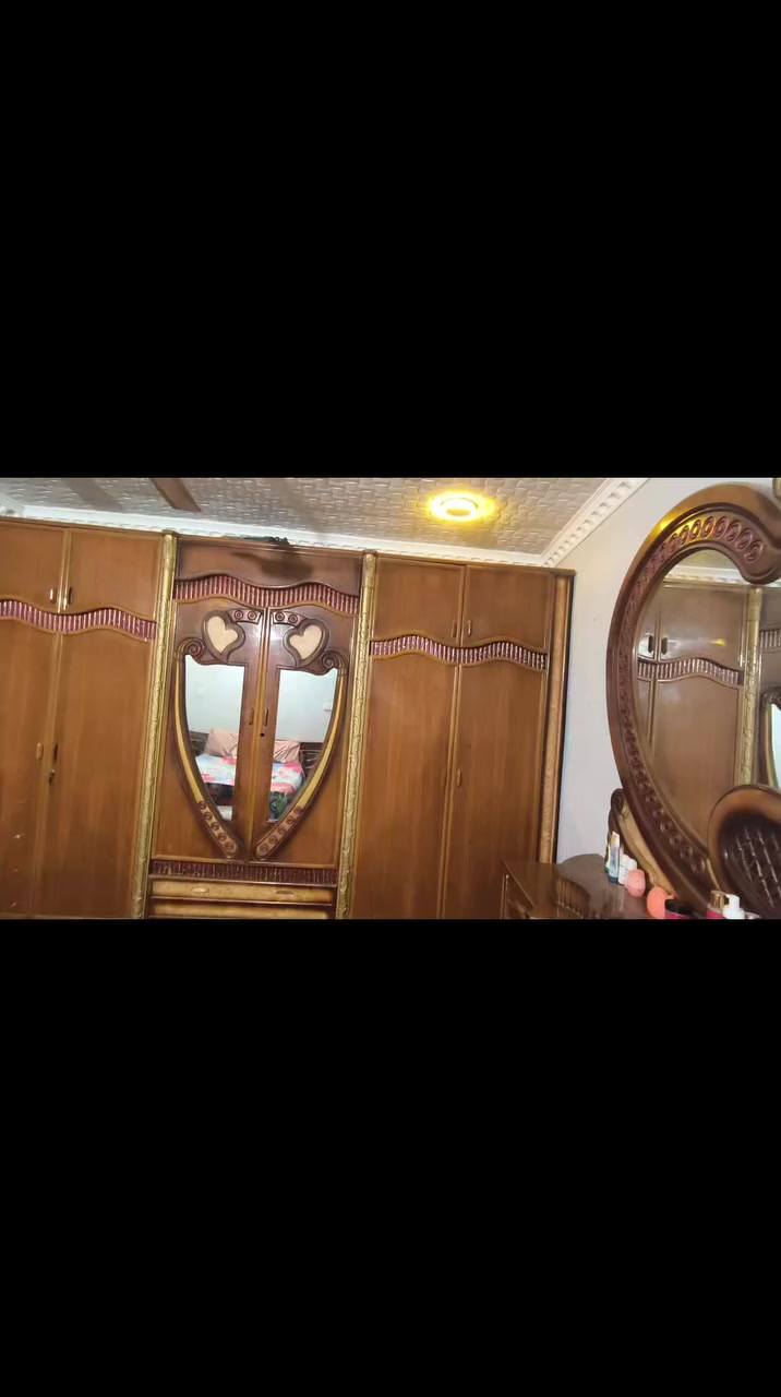 غرفه للبيع للاستفسار الاتصال على الرقم التالي ***********
