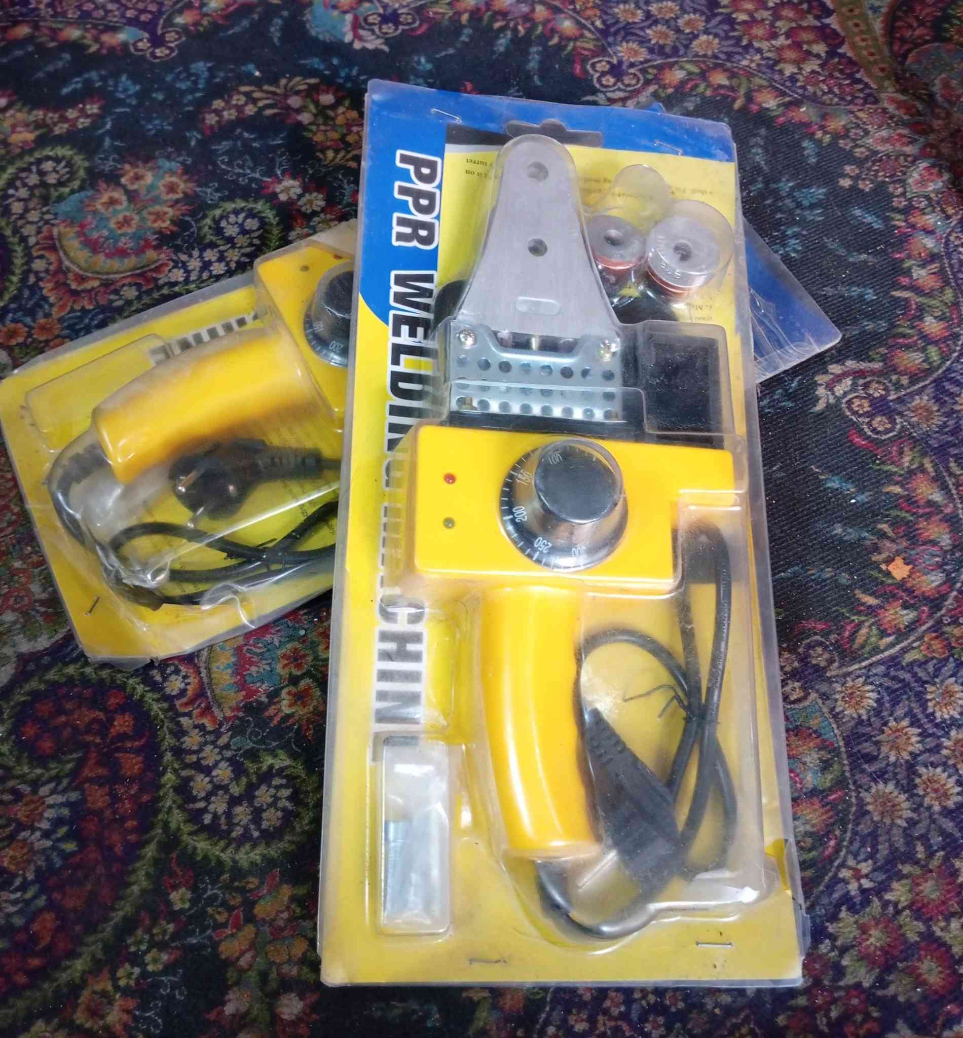 مال بواري قطعتين ب 15 الف


**إذا كنت صاحب هذا الإعلان وتريد حذفه لأي سبب، رجاءا أرسل رسالة إلى الدعم الفني**