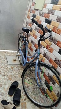 بايسكل بناتي • مقاس 26 • تايرات جدد