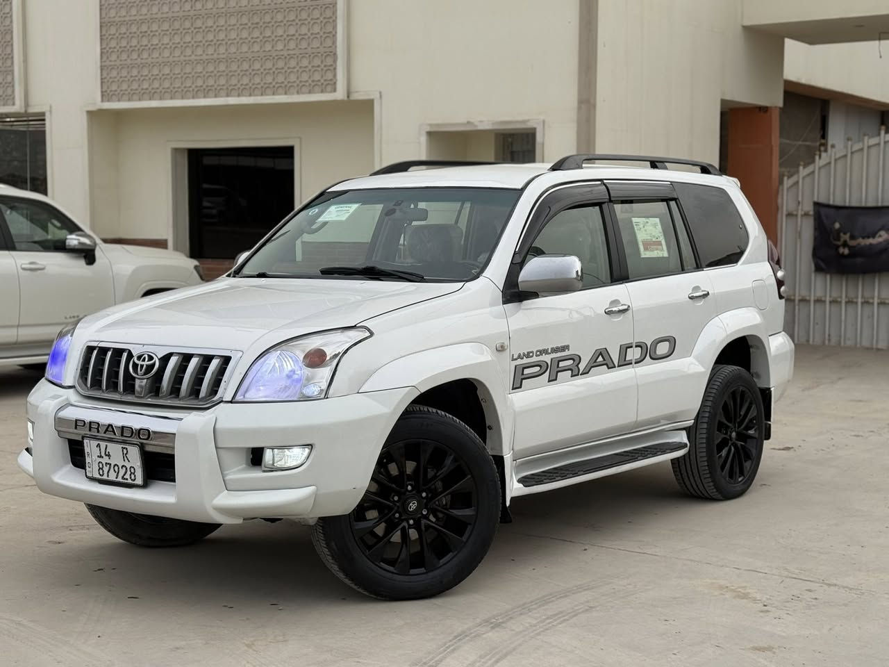 سلام عليكم برادو سته سلندر سبعه راكب سبير تعليك دبل تانكي ويل مال 20 سياره خير من الله كير مكينه حداديه كله كفاله دوشمه داخل بيجي صاج شاشه اندرويد دفع رباع رقم بصره بسمي مشروع السعر 128 وبيه مجال المكان بابل ***********
