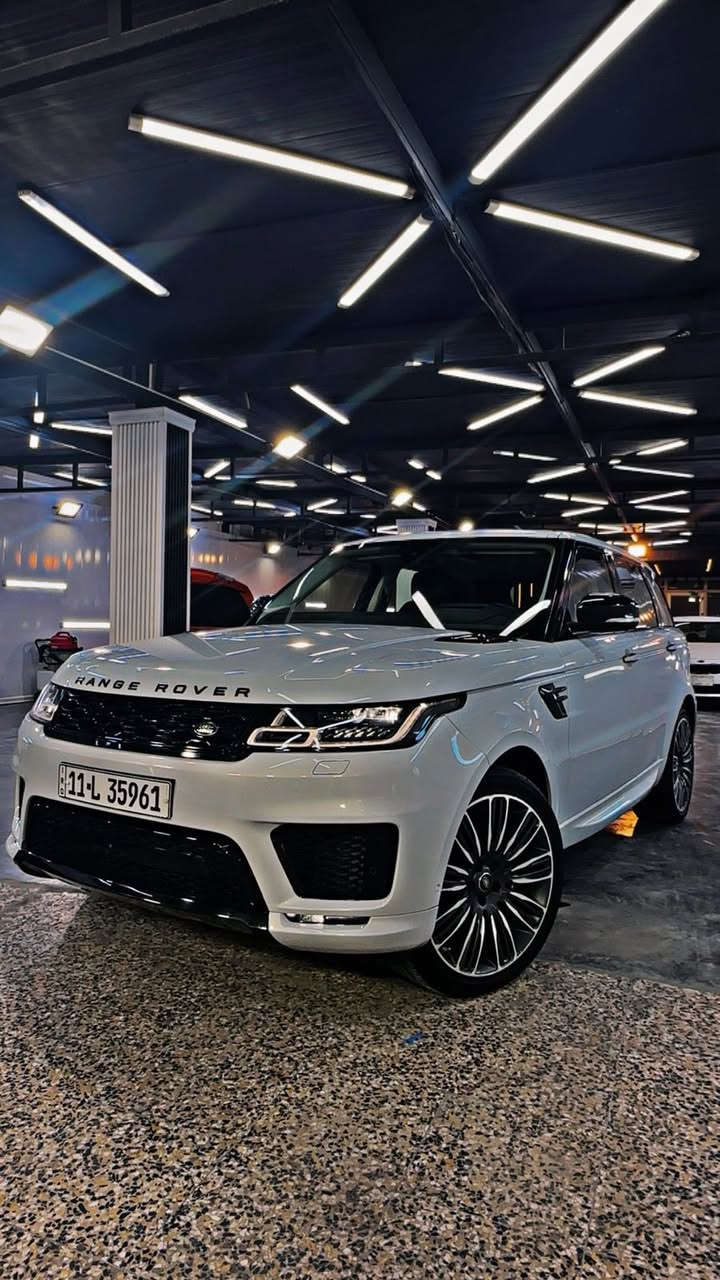 السلام عليكم
رانج روفر سبورت اوتو 8 سلندر سوبر p525
ماشيه.  كيلو 40,000               2020 
تدفئه وتبريد مقاعد
مساج مقاعد 
داتا شو 
جكات 
دوس كهرباء 
السيارة فول مواصفات للاخير 

حادثها فقط دعاميه     

***********
