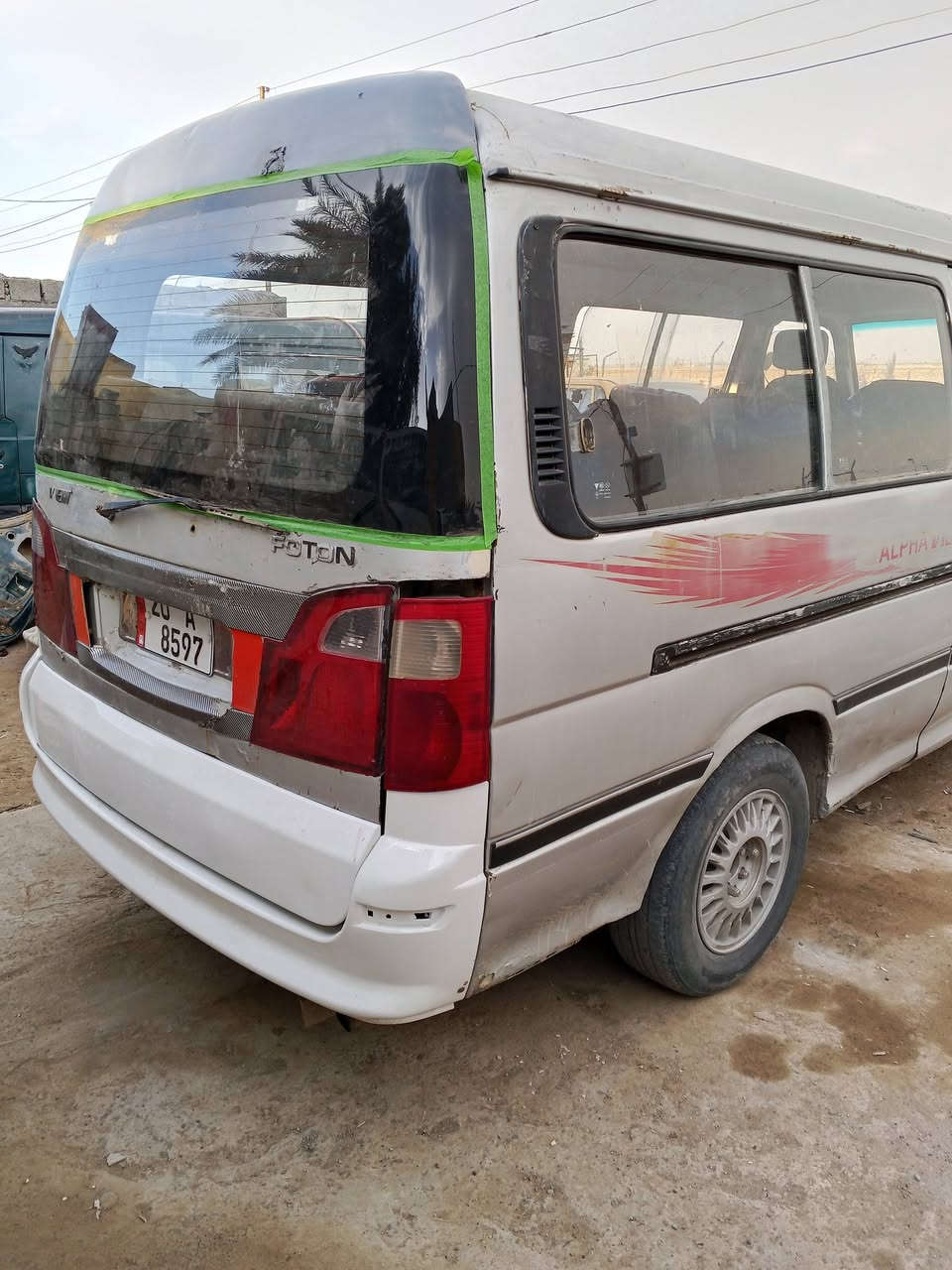 سلام عليكم خوان فتون مديل ٢٠١٠سيارة جاهزه كبل للشارع بيه ضربه بلچاملغ الخافي بس ما مطلوبه الف مصفره سيارة مكينه كير اكسل كفاله وشواصيه لماميه معمره سعر ٥٠ وبيه مجال ***********
