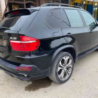 بي ام دبليو X5 • ٢٠٠٩ • ٨ سلندر