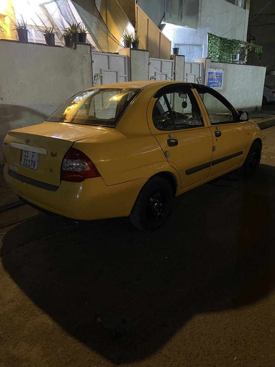 سلام عليكم طيبه للبيع سياره خير من الله كبل للشارع حلوه ونضيفه وصدر جديد لسعر 45 مكاني بغداد الشعب الستفسار عله هاذ رقم ***********
