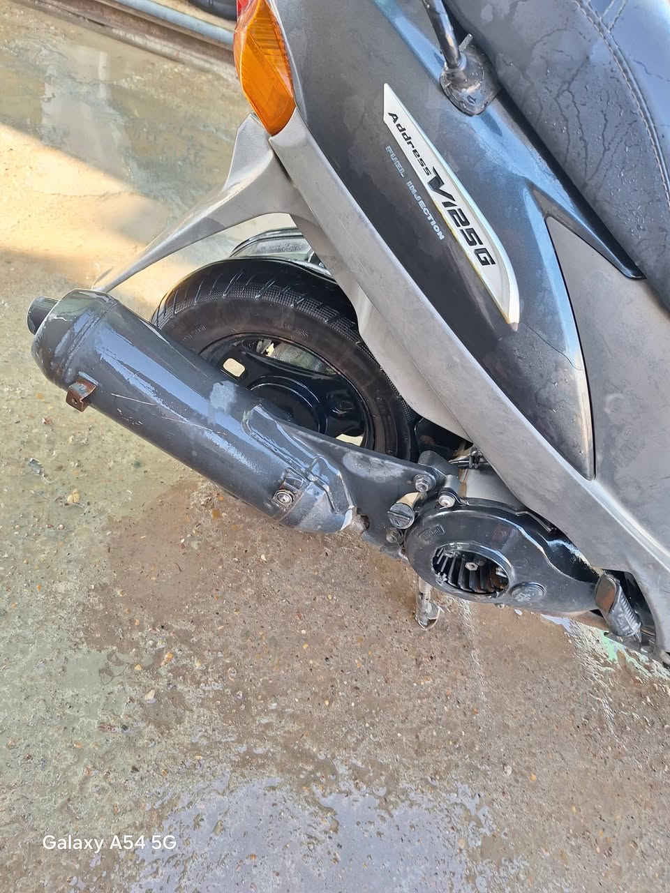 دراجه ادرس سازوكي ياباني 500 وبيه مجال الموقع الفحامه قرب جزيره بغداد السياحيه ***********
