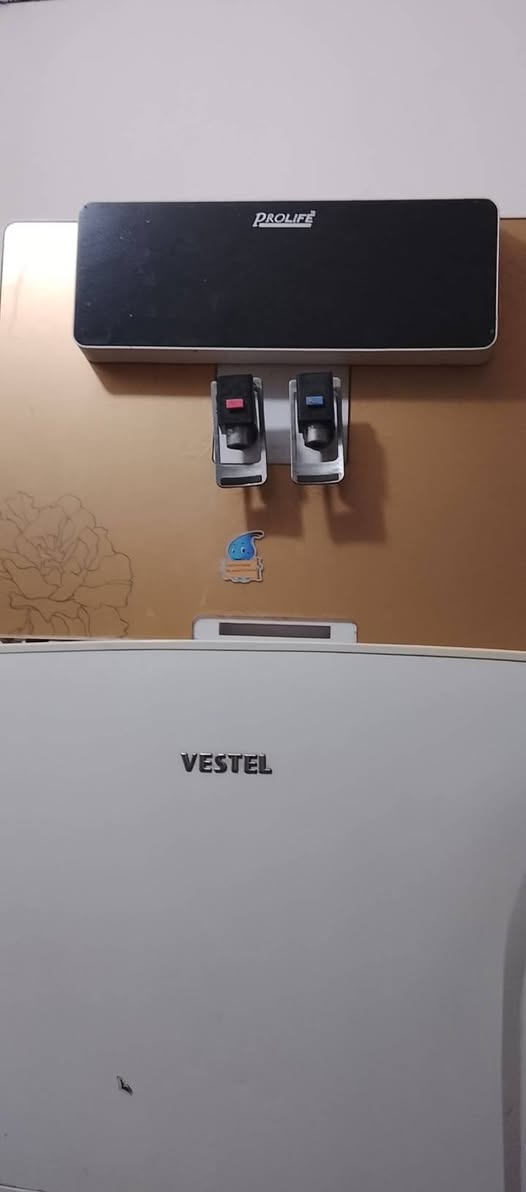 سلام عليكم عندي هاذة الفلتر اللبيع نضيف رايتة100وبي مجال يتواصل واتساب ***********
