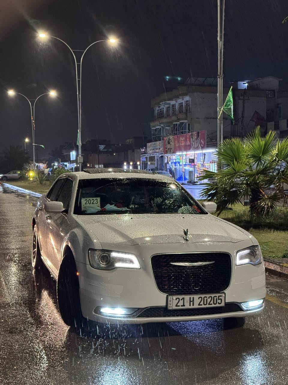 سلام عليكم 

للبيع اوباما  وارد كندي موديل 2017 مواصفات C  معروفه رقم شمالي  سنويه 2029 
تحويل مباشر ثاني يوم 
السياره ماشيه( 75 ميل)استخدام شخصي 
السياره كفاله عامه  ونضيفه كُلش بيه فقط بارد 3 مكانات كلش قليل اقل من الشبر 
مكاني واسط 
السعر 240 وبيه مجال لشراي 
للأستفسار اكثر ***********
