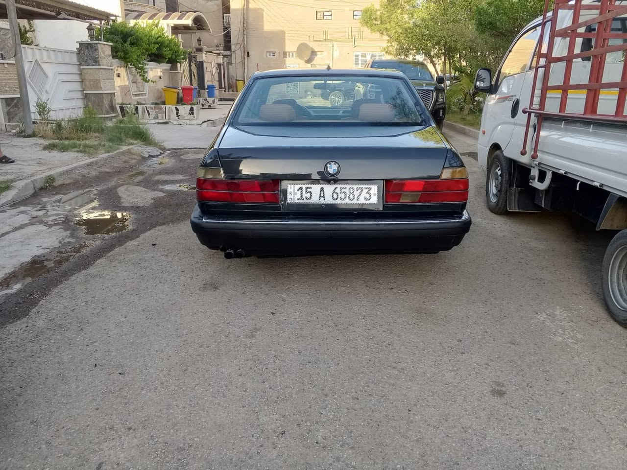 السلام عليكم700 BMWللبيع او مراوس موديل 90السيارة بأسمي السنويه 2030 جاهزة السياره من كل النواحي تخم تاير جديد صدر امامي خلفي جديد السعر 45وبي مجال العنوان الكرخ  ***********ابو علي
