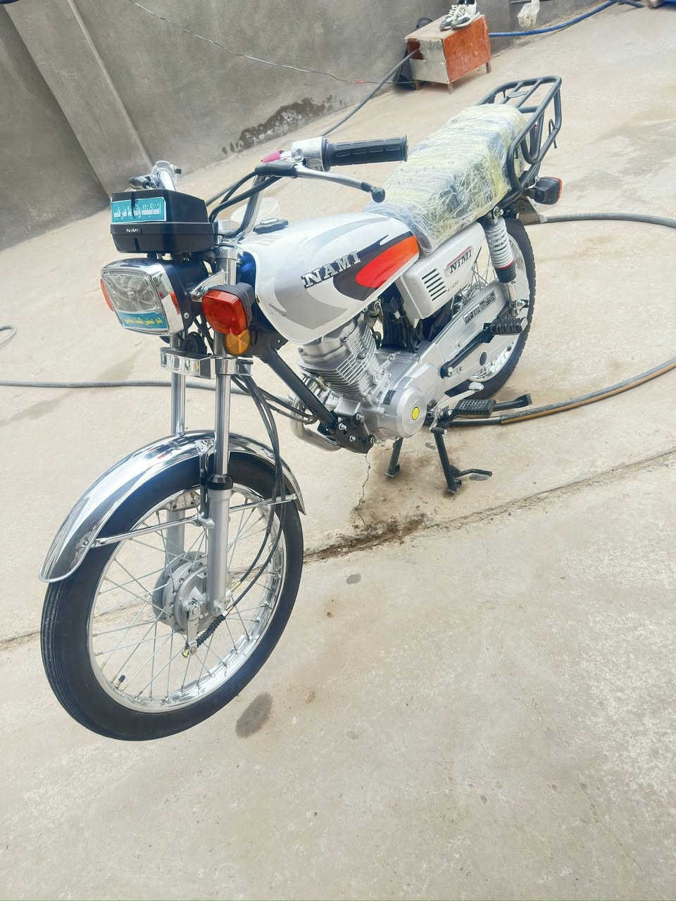 سلام عليكم دراجه لبيع موديل 2025كفاله عامه لسعر 700وبيهه مجال قليل ***********
