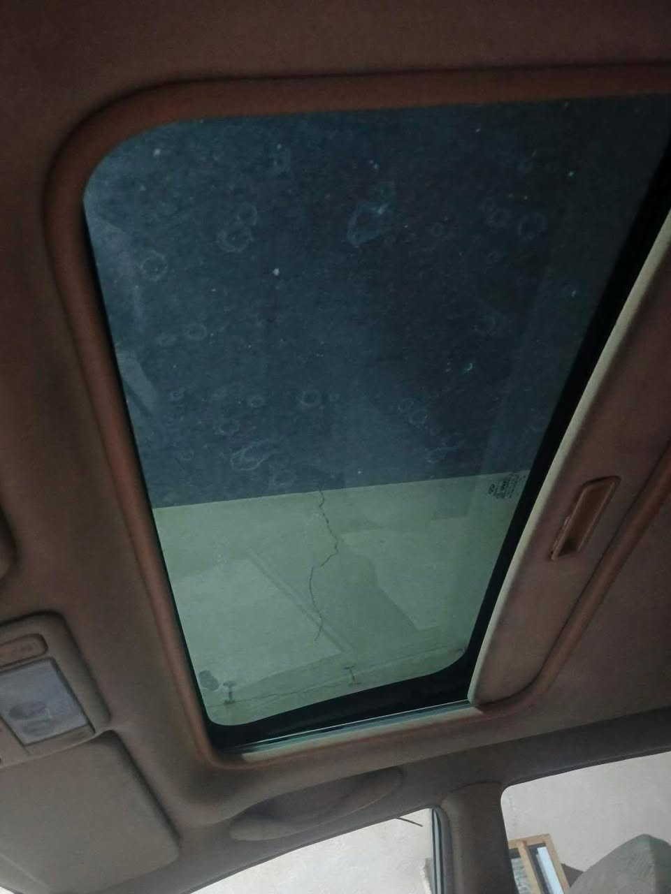 السلام عليكم 
سياره للبيع ما مضروبه
ماعده الباب الوره العبري 
السياره محركها مشروط جديد
الكير بي مشكله 
موديل 2015
رقمها بابل 
صاحبها بابل 
مداورها ثاني يوم السعر 54
***********
حسب الصور وشوف العين
الديوانية قضاء الشنافيه
