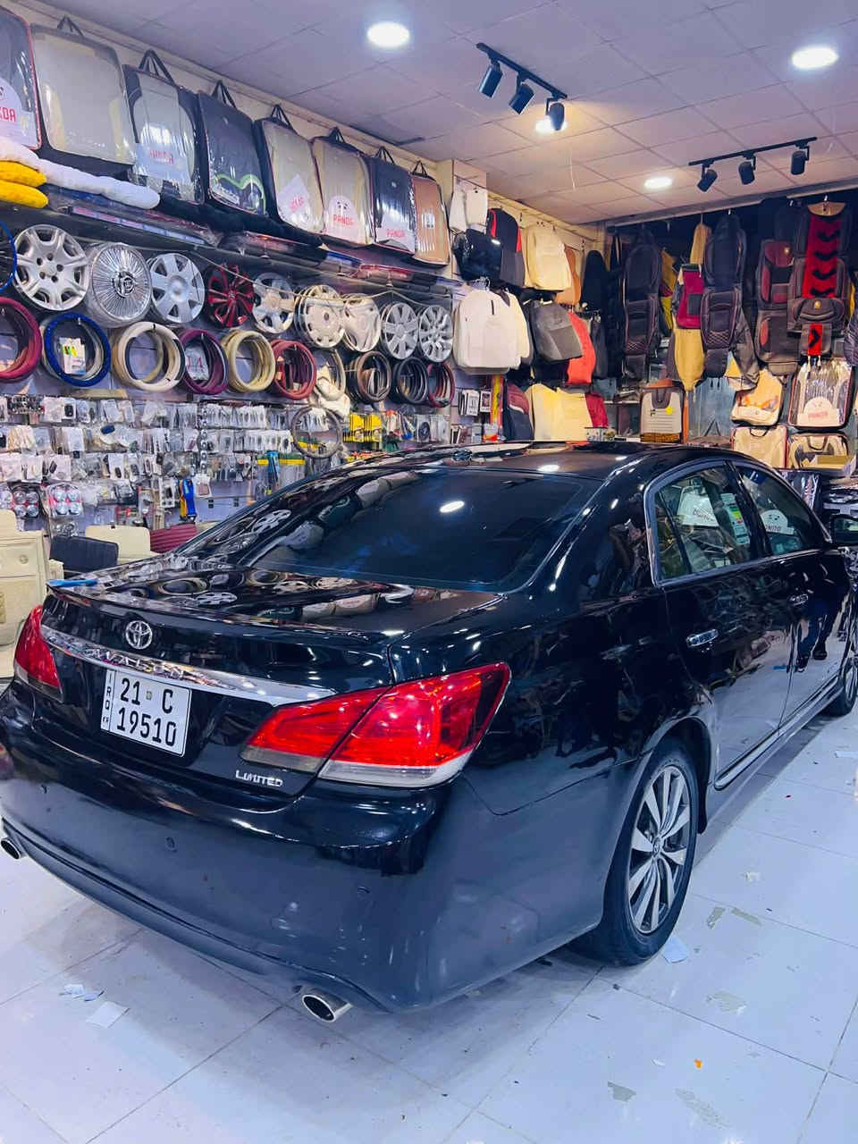 تويتا ئه فه لون ٢٠١١ امريكي فول فول به سمه سلايت په رده كوشن جلد كوشن خه زن كوشن ساردو گه رم  به شه رتي گيرو مه كينه ي  نه كراوه ته وه سه وتي ديجيتالي نيه ره قه موو سه نه وي تا ٢٠٣٠ به ناوي خؤمانه وه يه چركه ي تيا نيه مالي دؤسته سه ياره كه ٣-٤ پارچه ي بؤياخ نيه من به كامل بوياخ ده ي فروشم سه ياره كه ده عمي قورسي نيه ناو ده رگاي بؤياخ نيه پئ شي قرچئكي كه مي هه يه دواي هـيچي پيوه تيه سەیارەکە هە یکەلی زؤر جوانە سعري ١٢٥ گه لاو مه جاليكي برايانه (***********)(***********) حلبجة, السليمانية
