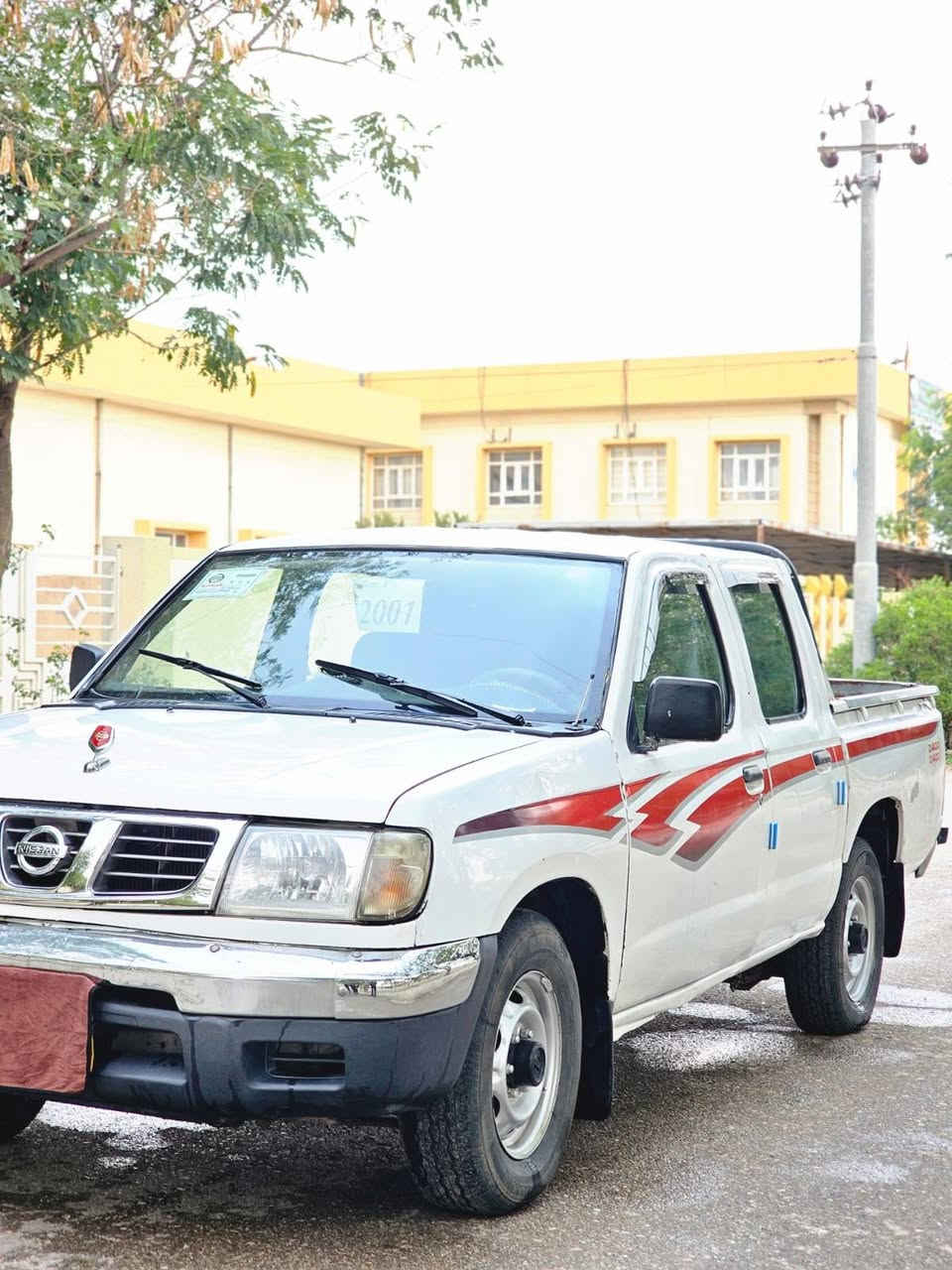 بەناوی خوای گەورەومیهرەبان ئەم سیارەبۆفرۆشتن،نیسان مودیل2001،بەشەرتی گێڕومەکینەواکسلوهەموشتیک،سیارەکەعام بۆیاخە،کەوتۆتەلایا بیشوبشتی کەبسەچەکوشی بیوەنیە،ناوگرتنی نیە،چوارتایەی تازەی لەزیرایە،سەدروبێشی  تازەگۆڕاوە،یک دینارمەسرفی نیە،کوشنوگاعیوناوی تازەی بۆبەسراوە،بەشەرتی تحویلوخرامەوکالەسەنەوی بەسەرچوە،زۆرتوندوتۆڵە،شوین کلار،سعر55گڵاومعاملە       ***********         ***********
