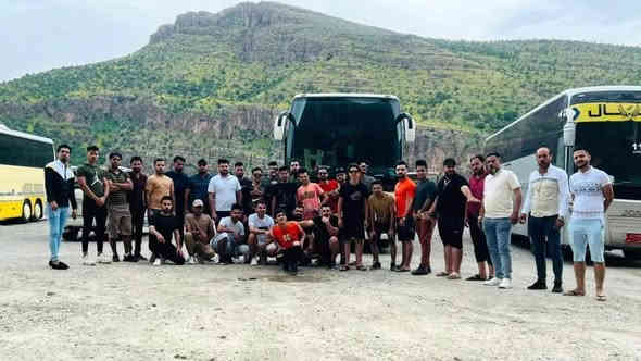 #رحلة_رأس_السنه_ماتحلى_بس_ويانه
       #تعلن_شركة_سما_الضيوف_للسفر_و_السياحه
                #الشركة_مجازه_من_هيئة_السياحه
                  #اربيل_دهوك_عقره🏞🏞🏞🏞
                  #أيــــ4ــــام_و_لـيـــ3ـــالـــــي_فعلي
                       يوم الثلاثاء 30/ 12 ليلا                          
          يعني الرحله يوم الثلاثاء والرجوع يوم السبت
بسعر.::   75 الف فقط.....   75 الف فقط...... 75 الف فقط

#تفاصيل_البرنامج::
#برنامج_رحله_اربيل_دهوك_عقره ::
#اليوم_الاول:::
بعد الانطلاق ليلا باتجاه مدينة اربيل عن طريق سدة سامراء والوصول ان شاءالله صباحا وتسليم الغرف واستراحه الى الساعه الثانيه بعد الضهر ثم التوجه إلى مجدي مول ساعتين مجاني ثم الذهاب الى كراند مول ساعتين مجاني ثم التوجه إلى مطعم ايس دي لتناول وجبة العشاء ثم الانطلاق الى مدينة العاب فاملي فان دخوليه الف وخمسميه دينار  ثم الرجوع إلى الفندق.
#اليوم_الثاني::
الإفطار في الفندق صباحا والتوجه الى مصايف اربيل مصيف خليفان ساعه واحده ثم تناول وجبة الغداء ثم الى منتجع والعاب الشنكلبانه ساعه ثم الى مصيف بيخال الجميل ساعه ونصف والعوده الى شقلاوه ساعه واحده ثم الرجوع إلى الفندق .
#اليوم_الثالث::
بعد الإفطار استراحه الى الساعه الثانيه بعد الضهر ثم الذهاب الى مدينة العاب مجدي لاند ساعتين ٥ الاف ثم الى ماركه مول ساعه مجاني ثم الذهاب الى المطعم لتناول وجبة العشاء ثم الرجوع إلى الفندق
#اليوم_الرابع::
بعد الإفطار الذهاب الى مصايف دهوك عقره مصيف كلي زنطه ساعه ثم الى مصيف سيبه ساعه ثم تناول وجبة الغداء والمغادرة الى الديار تاركين اجمل اللحظات...
➖➖➖➖➖➖➖➖➖➖➖➖➖➖
#ملاحظة::
١_دخوليات جميع المصايف والاماكن السياحيه على حساب المسافر ١٥ الف يشمل مصايف اربيل ومصايف عقره 
٢_نقل دهوك عقره ١٠ الاف على حساب المسافر
٣_البرنامج سياحي وليس نقل الالتزام بمواعيد البرامج
السعر يشمل♦️♦️♦️
 🔰فنادق ممتازه تصنيف سياحي 🌟🌟
🔰وجبة فطور صباحي طول ايام الرحلة🍲 
🔰باصات حديثة  🚎
♦️الاطفال من عمر يوم الى 5 سنوات مجاني
♦️الاطفال من عمر 6 الى 9 نصف السعر مقعد بالباص فقط
          (شركة سما الضيوف للسفر والسياحة)
الانبار _رمادي سدة الصوفيه مجاور شركة ياسين للالمنيوم 
 هيت :::حي المعلمين مجاور مطعم خطار 
يوجد مندوبين في جميع اقضية محافظة الانبار 
رقم الهاتف والواتساب ::
☎️***********
#سما_الضيوف_الهدف_الراقي_للسياحه
حبايبنا متابعة للصفحه ليصلك كل جديد
