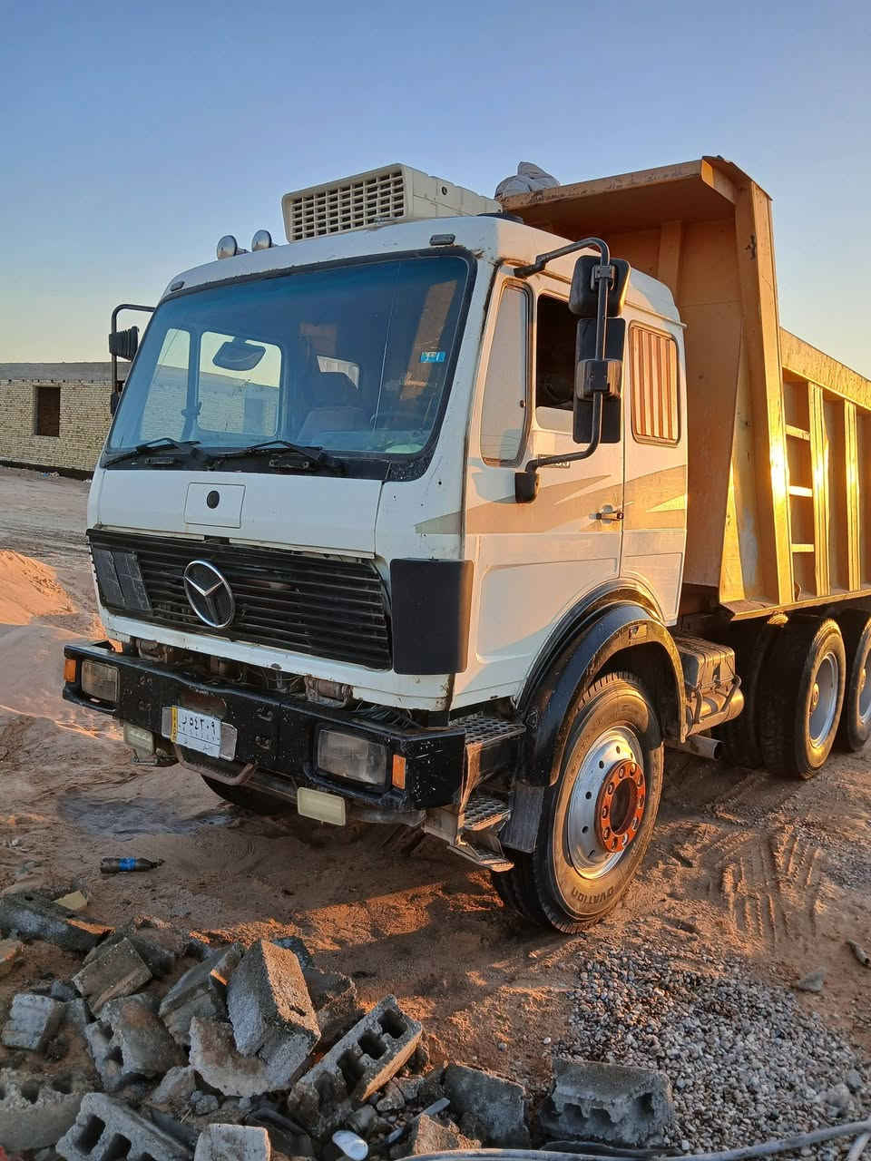 البي للبيع مديل ١٩٨٧مكفوله من كلشي اصل راس ثلاث لوحات بسمي مكينه ٣٥ جديده  مجموعه جيئف رقم الهاتف *********** شاصي مكفول حتى من صبغ
