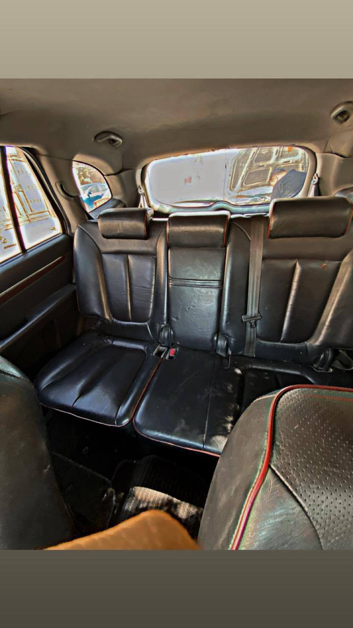 سلام عليكم من رخصه مدير الكروب سنتافيه كصه جنطه متوم شمالي جاهزه من كلشي حداديه تبريد تدفئه فول مواصفات عده الفتحه تحكمات ستيرن هيتركشنات حصه كاز بكل ممحافضات مكينه وكير كفاله سعر 44وبيها مجال عنوان بصره قضاء المدينه اتصال***********
