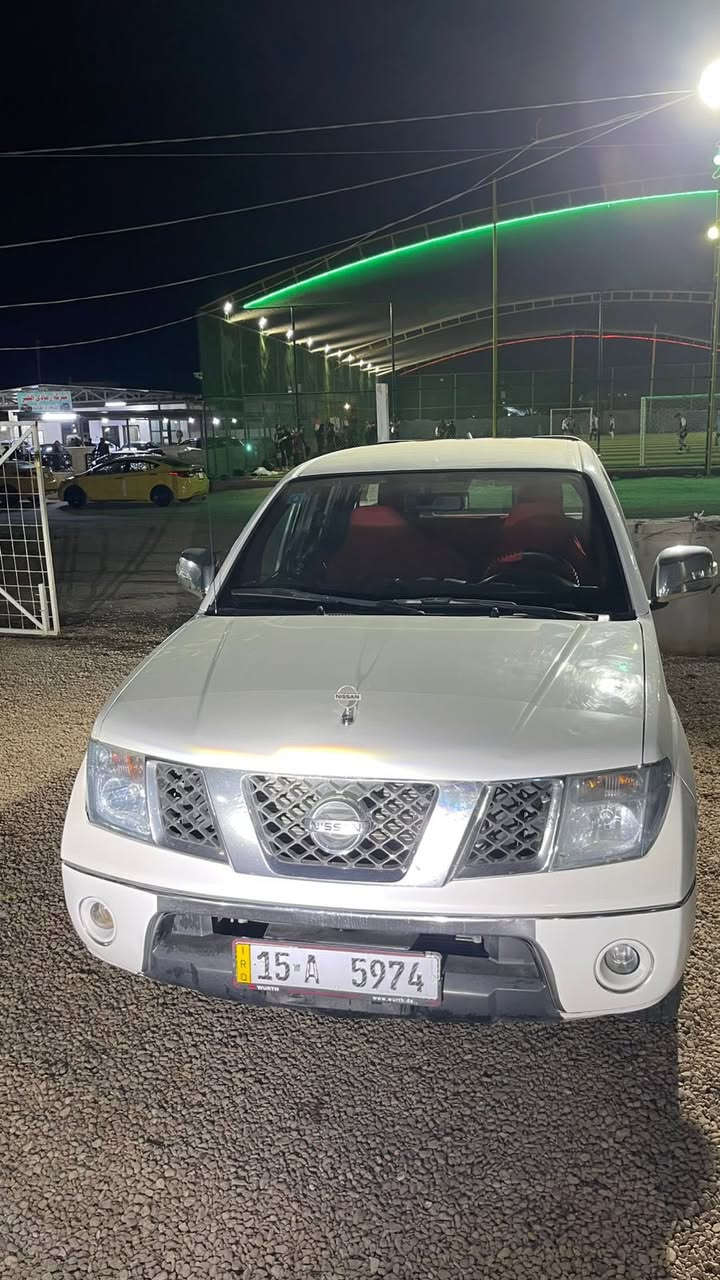 السلام عليكم 
نيفاره للبيع موديل 2008 
بيها راس الجاملغ فقط حك اصبعين 
السعر : 90$ وبيها مجال 
العنوان : الرمادي 📍
للأستفسار : ***********
