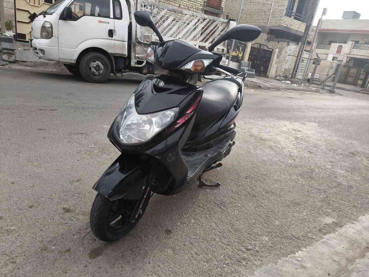 السلام عليكم دراجه سنكس ١٤٠ كابريتر نظيفه كهربائيات كله شغاله ختم واحد مره وحده مبدل ولفات فقط لا غير مكاني بغداد حي العامل السعر ٦٥٠ للاتصال
***********
