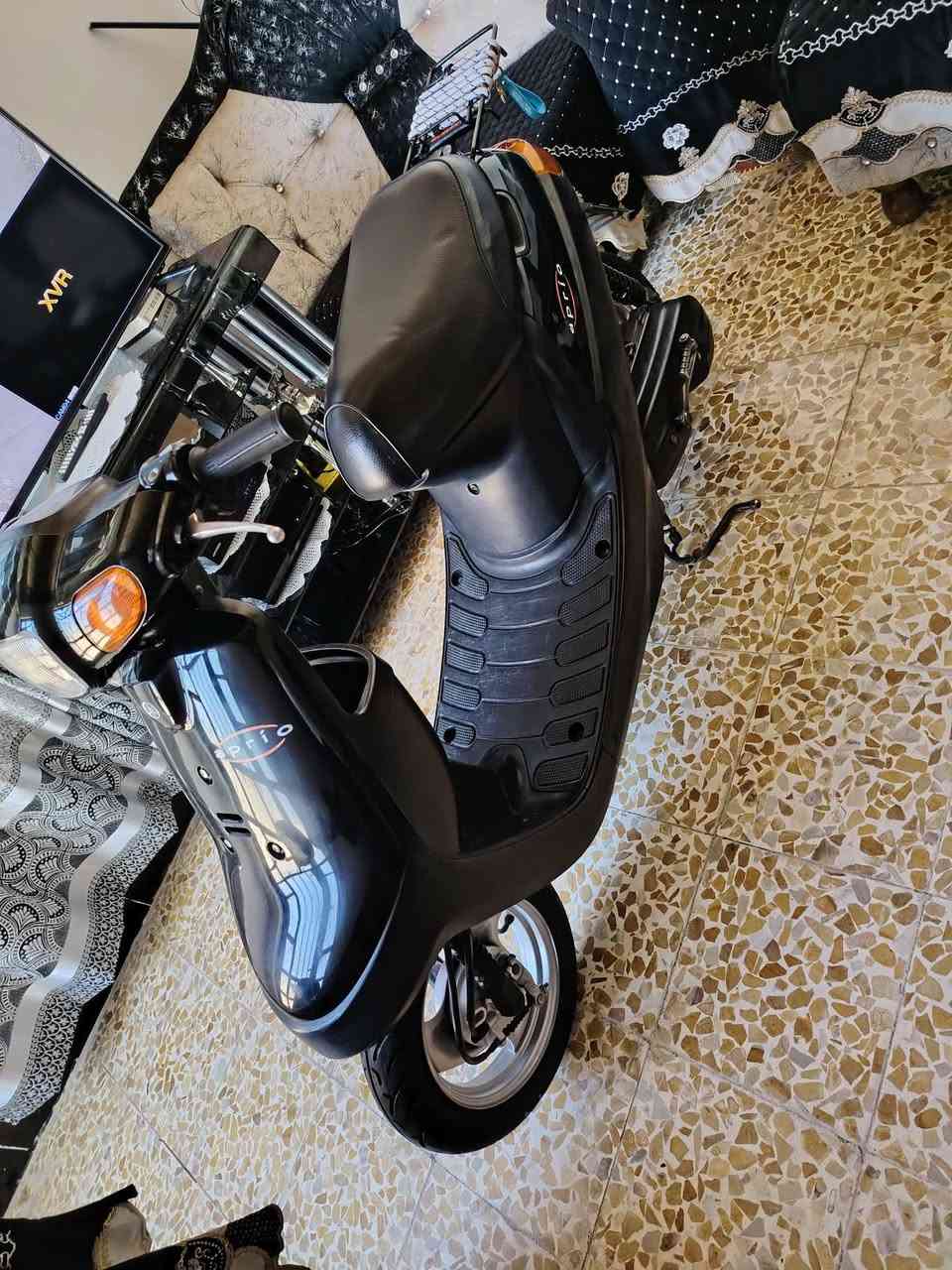 السلام عليكم ماطور خام شرط برغي مامفتوح فول السعر 650 شراي اتصل عل ***********
***********

