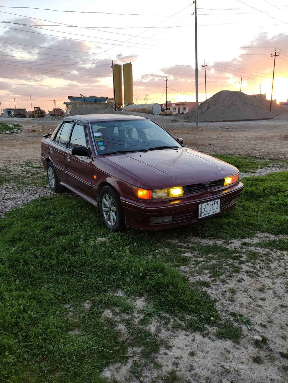 مستيبوشي لانسر موديل 93
رقم نينوى الماني شرط التحويل 

سنويه لل29

بدون ضرر

كوبون بانزين 

كير محرك شرط 

كهربائيات كله شغاله 

شاشه كامره مسجل

طخم تاير وصدر جديد 

سياره جاهزه فول الفول

مكاني گياره 

***********
