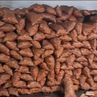 متوفر فحم شوي جملة بسعر ٢٠٠٠ للطلب الاتصال ٠٧٨١٩٩٣٦٣٨٠  ٠٧٨١٢٧٥٤٥٣٠