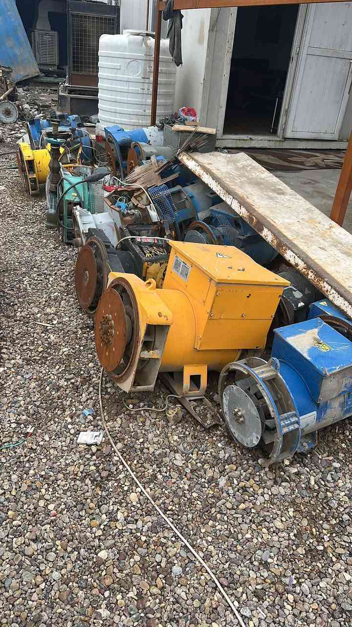 السلام عليكم 
يوجد روس توليد مصلحه وليسه سكراب 

يوجد 500 /350/200/110/88/70/30/20

***********
