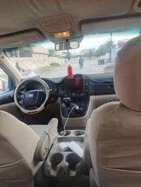 سياره للبيع  هونداي انتورج نفس شكل السيدونا سبع راكب سياره تبريد تدفئه...
